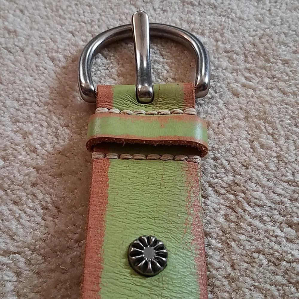 ❣HOST PICK❣ Vintage Linea Pelle Leather Belt  Excellent Condition S - Picture 5 of 9